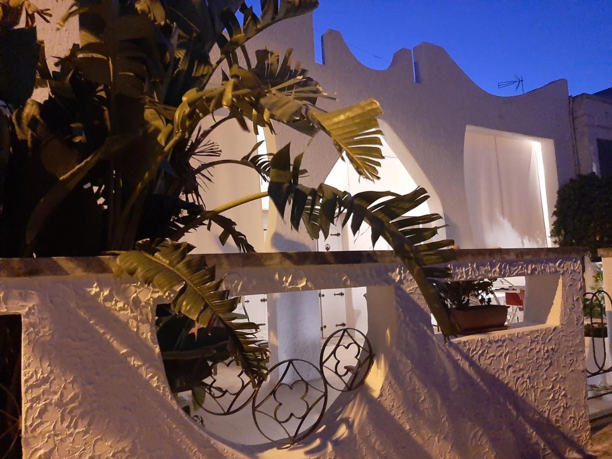 Villa Mediterranea Torre dell'Orso Exteriör bild